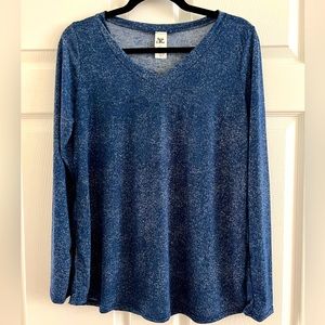 Small Sew In Love V-Neck Tee